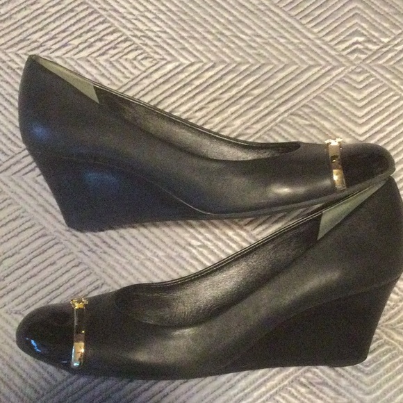 Tory Burch size 8 black smooth leather wedges for women - Picture 9 of 9
